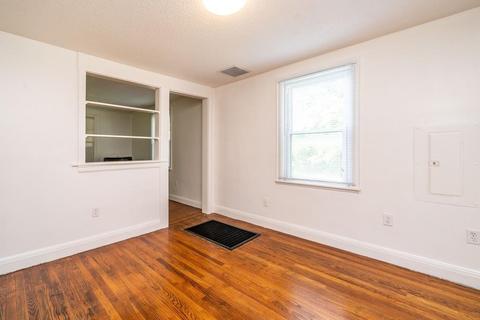 27 Glenmore St, Springfield, MA 01129 photo 14
