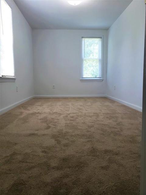 65 Beverly Ln, Springfield, MA 01151 photo 14