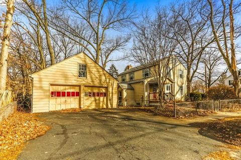 146 Draper St, Springfield, MA 01108 photo 2