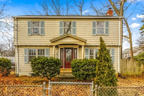 146 Draper St, Springfield, MA 01108 photo 1