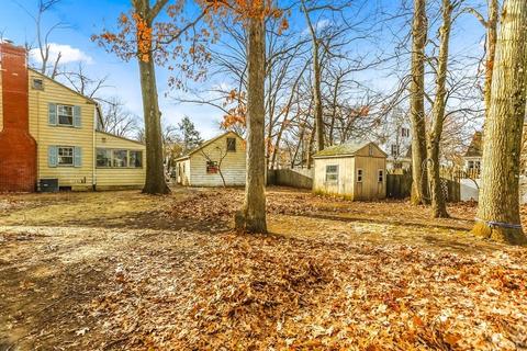 146 Draper St, Springfield, MA 01108 photo 5