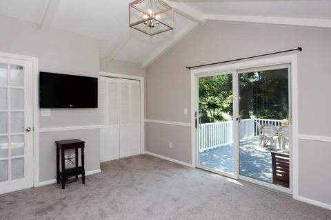 14 Clark St, Danvers, MA 01923 photo 11
