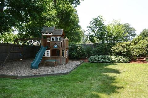 14 Clark St, Danvers, MA 01923 photo 29