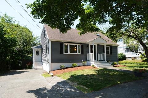 14 Clark St, Danvers, MA 01923 photo 1