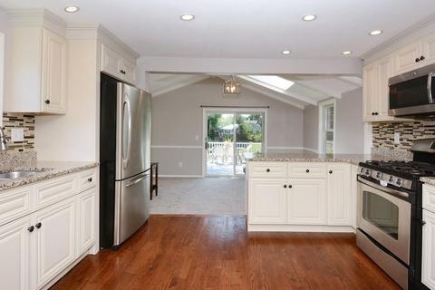 14 Clark St, Danvers, MA 01923 photo 8