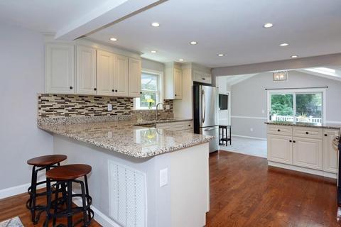 14 Clark St, Danvers, MA 01923 photo 7