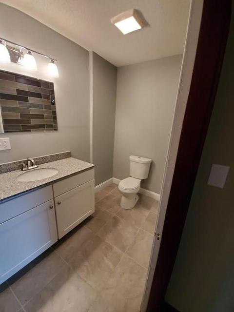196 Chicopee St, Chicopee, MA 01013 photo 4