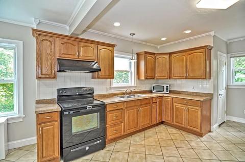 31 Garrison, Worcester, MA 01606 photo 5