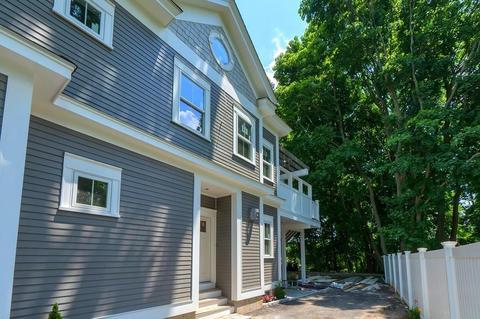 11 Nichols #4, Danvers, MA 01923 photo 2