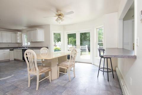 31 Harding Ter, Dedham, MA 02026 photo 6