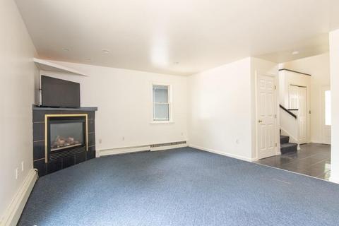 31 Harding Ter, Dedham, MA 02026 photo 3