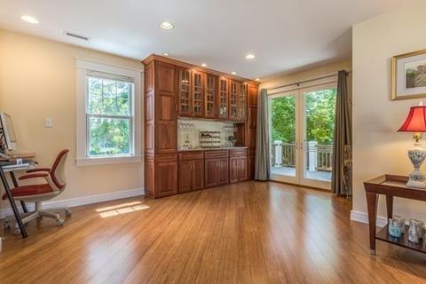 28 Lothrop St, Beverly, MA 01915 photo 17