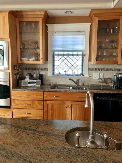 28 Lothrop St, Beverly, MA 01915 photo 14