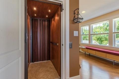 28 Lothrop St, Beverly, MA 01915 photo 15
