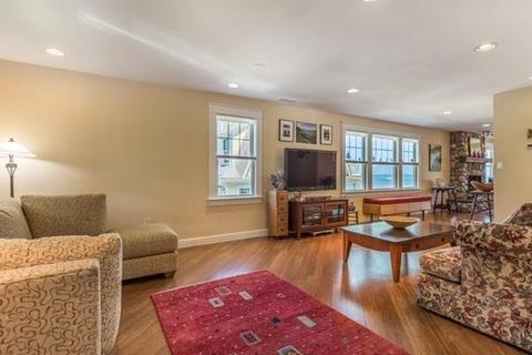 28 Lothrop St, Beverly, MA 01915 photo 18