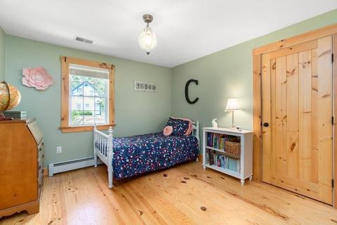 83 Elm St, Upton, MA 01568 photo 13
