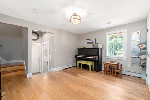 83 Elm St, Upton, MA 01568 photo 16