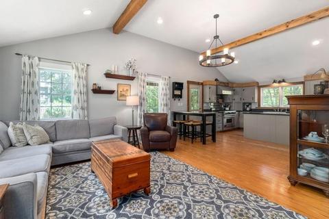 83 Elm St, Upton, MA 01568 photo 10