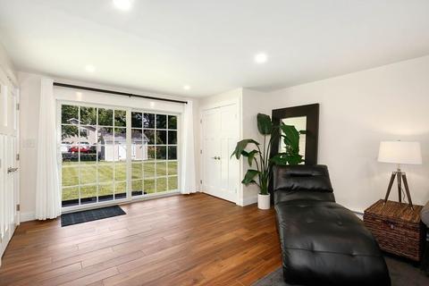 7 Perkins Rd, Danvers, MA 01923 photo 17