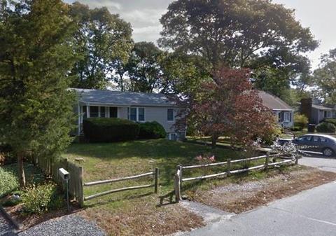 40 Wallace Ave, Bourne, MA 02532 photo 1