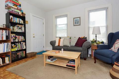 16 Dane St, Beverly, MA 01915 photo 3
