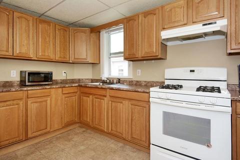 16 Dane St, Beverly, MA 01915 photo 14