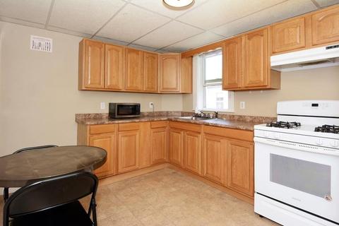 16 Dane St, Beverly, MA 01915 photo 15