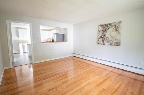 77 Primrose St, Springfield, MA 01151 photo 2