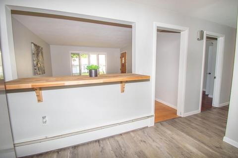 77 Primrose St, Springfield, MA 01151 photo 7