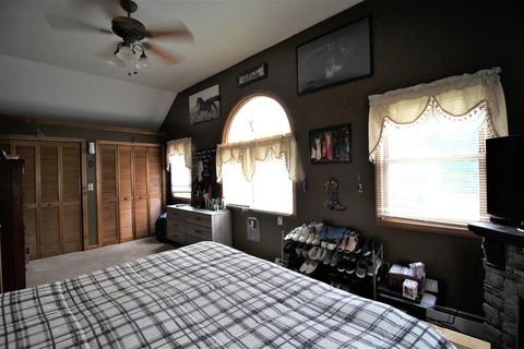 35 Brookside Dr, Gardner, MA 01440 photo 15