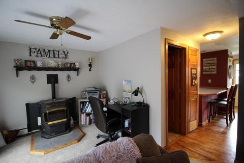 35 Brookside Dr, Gardner, MA 01440 photo 8
