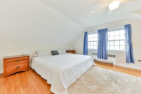 120 Crane St, Dedham, MA 02026 photo 5