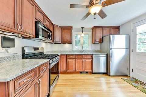 120 Crane St, Dedham, MA 02026 photo 9