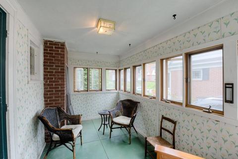 35 Longfellow Rd, Worcester, MA 01602 photo 12