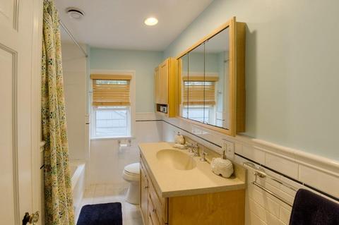 35 Longfellow Rd, Worcester, MA 01602 photo 29