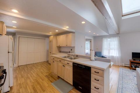 35 Longfellow Rd, Worcester, MA 01602 photo 14