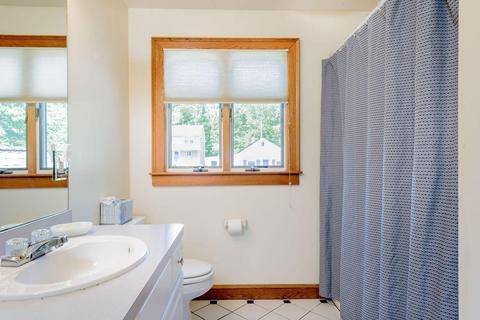 9 Stone Ave, Buzzards Bay, MA 02532 photo 20