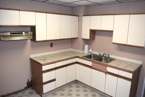 518 Palmer St, Fall River, MA 02721 photo 12