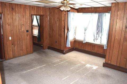 518 Palmer St, Fall River, MA 02721 photo 10