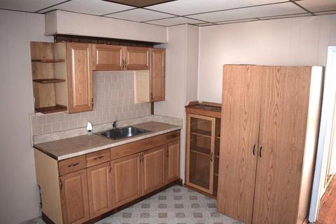 518 Palmer St, Fall River, MA 02721 photo 6