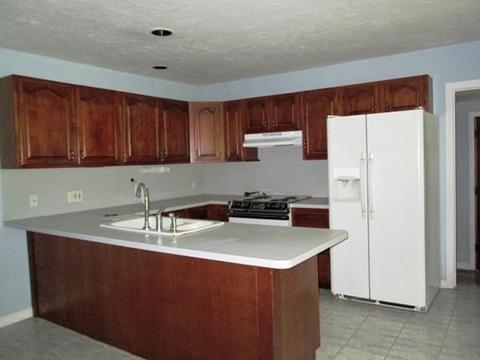 16 Debra Ln, Barre, MA 01005 photo 4