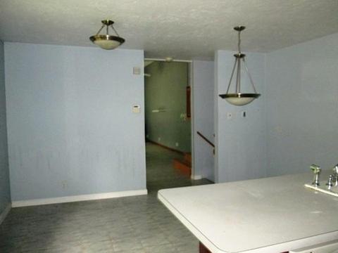 16 Debra Ln, Barre, MA 01005 photo 3