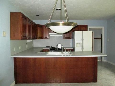 16 Debra Ln, Barre, MA 01005 photo 2