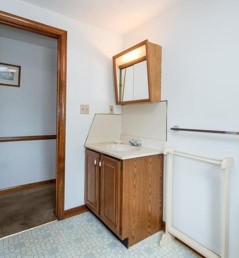 5 Rosella St, Springfield, MA 01118 photo 17