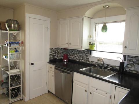 227 Prentice St, Springfield, MA 01104 photo 3