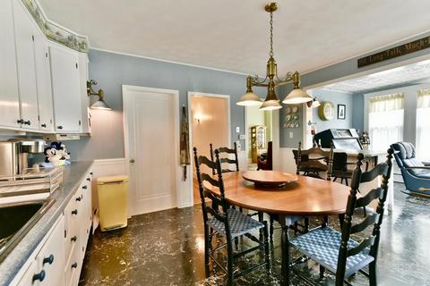 24 Whitcomb, Webster, MA 01570 photo 13