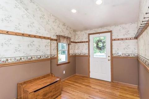 400 Britton St, Raynham, MA 02767 photo 11