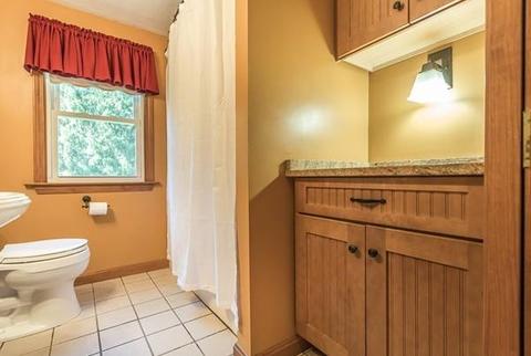 400 Britton St, Raynham, MA 02767 photo 9