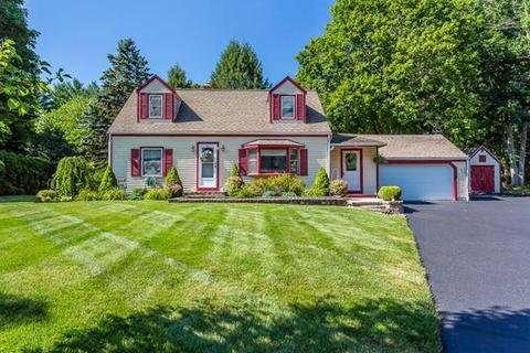 400 Britton St, Raynham, MA 02767 photo 1