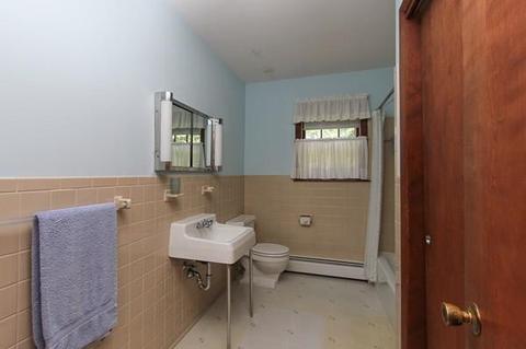 122 Hull St, Beverly, MA 01915 photo 6